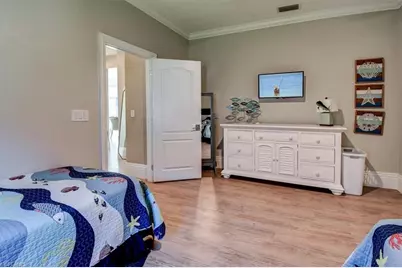 5711 Yardarm Ct, Cape Coral, FL 33914 - Photo 27