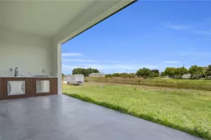 537 Paloma Ave, Lehigh Acres, FL 33974 - Photo 29