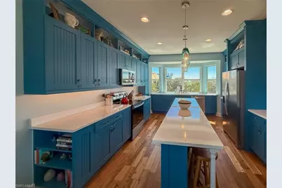 4460 Smugglers Dr, Upper Captiva, FL 33924 - Photo 11