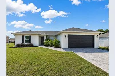 2728 NE 5th Pl, Cape Coral, FL 33909 - Photo 1
