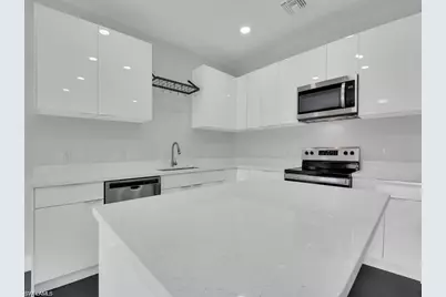 4550 29th St SW, Lehigh Acres, FL 33973 - Photo 7