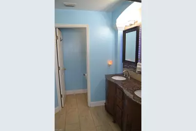 622 SE 10th Ave, Cape Coral, FL 33990 - Photo 21