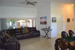 622 SE 10th Ave, Cape Coral, FL 33990 - Photo 3