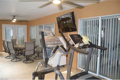622 SE 10th Ave, Cape Coral, FL 33990 - Photo 29