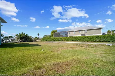 4575 Spring Creek Dr, Bonita Springs, FL 34134 - Photo 15