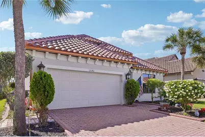 12142 Country Day Cir, Fort Myers, FL 33913 - Photo 3