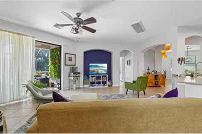 12142 Country Day Cir, Fort Myers, FL 33913 - Photo 7