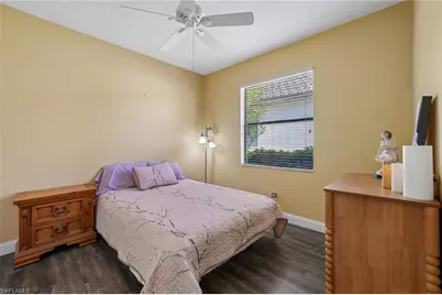 12142 Country Day Cir, Fort Myers, FL 33913 - Photo 9