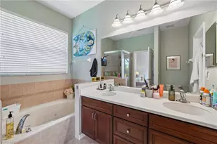 12142 Country Day Cir, Fort Myers, FL 33913 - Photo 31