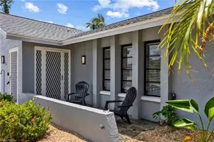 924 SE 21st Ln, Cape Coral, FL 33990 - Photo 3