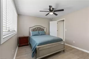 924 SE 21st Ln, Cape Coral, FL 33990 - Photo 17
