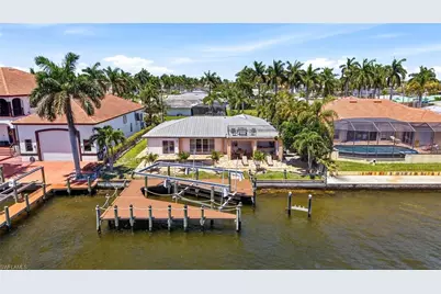 469 Bayshore Dr, Cape Coral, FL 33904 - Photo 33