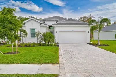 13699 Blue Bay Cir, Fort Myers, FL 33913 - Photo 1