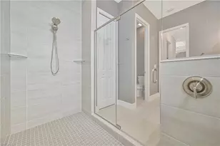 13699 Blue Bay Cir, Fort Myers, FL 33913 - Photo 23
