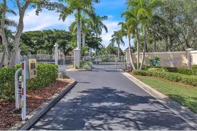 6050 Jonathans Bay Cir #102, Fort Myers, FL 33908 - Photo 43