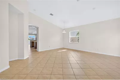 8369 Sumner Ave, Fort Myers, FL 33908 - Photo 9