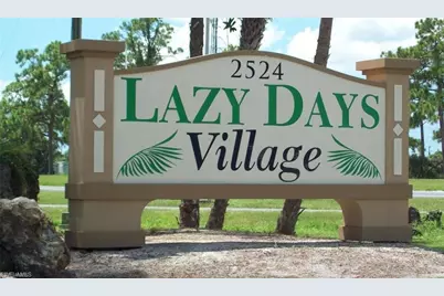 748 Park Ave, North Fort Myers, FL 33917 - Photo 3