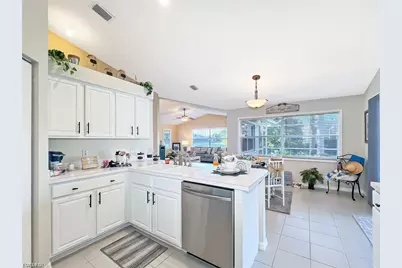 7631 Woodland Bend Cir, Fort Myers, FL 33912 - Photo 15