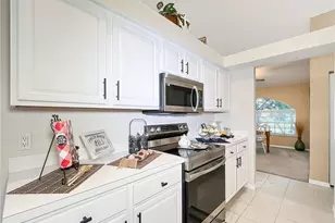 7631 Woodland Bend Cir, Fort Myers, FL 33912 - Photo 13