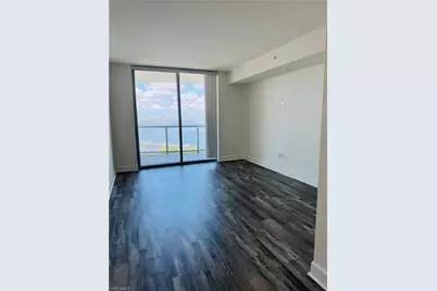 3000 Oasis Grand Blvd #903, Fort Myers, FL 33916 - Photo 9