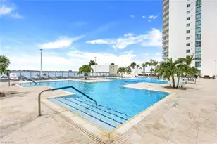 3000 Oasis Grand Blvd, Fort Myers, FL 33916 - Photo 3