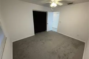 25 Estate Dr, North Fort Myers, FL 33917 - Photo 17