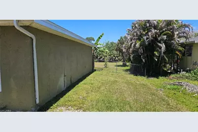 815 Porter St E, Lehigh Acres, FL 33974 - Photo 21