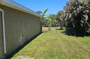 815 Porter St E, Lehigh Acres, FL 33974 - Photo 21