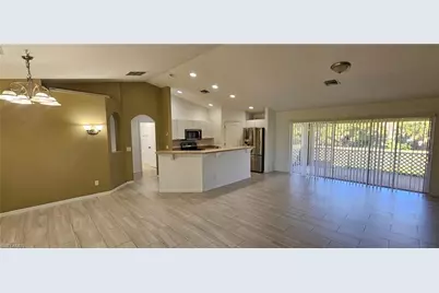 815 Porter St E, Lehigh Acres, FL 33974 - Photo 5