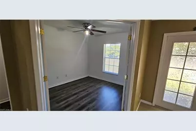 815 Porter St E, Lehigh Acres, FL 33974 - Photo 9