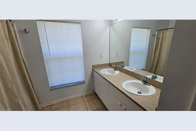 815 Porter St E, Lehigh Acres, FL 33974 - Photo 17