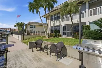 4211 SE 19th Pl #1F, Cape Coral, FL 33904 - Photo 17