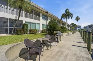 4211 SE 19th Pl, Cape Coral, FL 33904 - Photo 9