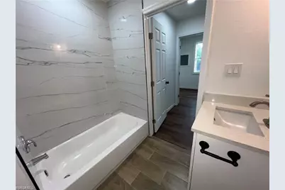 1270 Allen St #B, Fort Myers, FL 33916 - Photo 9