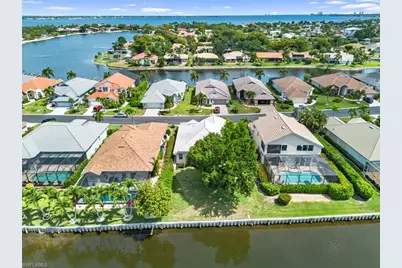 9781 Mainsail Ct, Fort Myers, FL 33919 - Photo 3