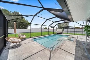 710 SE 42nd Ln, Cape Coral, FL 33904 - Photo 9