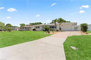 710 SE 42nd Ln, Cape Coral, FL 33904 - Photo 35