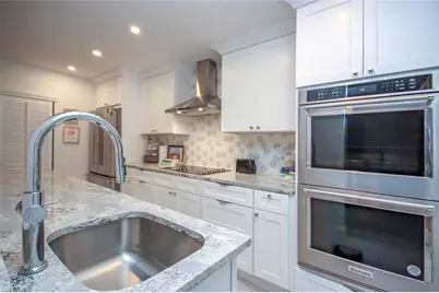 561 Periwinkle Way #F3, Sanibel, FL 33957 - Photo 5