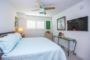 561 Periwinkle Way, Sanibel, FL 33957 - Photo 13