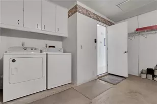 1628 SW 12th Ln, Cape Coral, FL 33991 - Photo 21