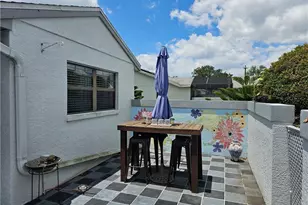 9630 Villa Dr, Fort Myers, FL 33905 - Photo 3