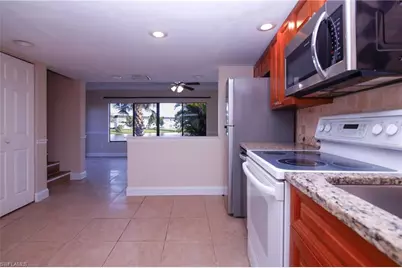 1168 Lake McGregor Dr #1D, Fort Myers, FL 33919 - Photo 9