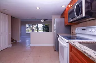1168 Lake McGregor Dr, Fort Myers, FL 33919 - Photo 9