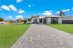 24 Crestwood Cir S, Lehigh Acres, FL 33936 - Photo 25