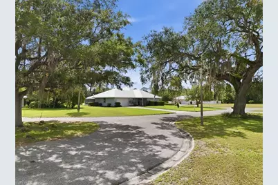 4530 Springview Cir, Labelle, FL 33935 - Photo 41