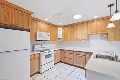 5563 Foxlake Dr, North Fort Myers, FL 33917 - Photo 9