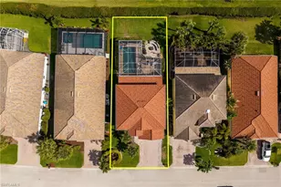 2489 Sutherland Ct, Cape Coral, FL 33991 - Photo 37