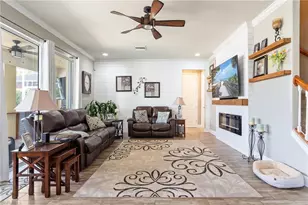 2489 Sutherland Ct, Cape Coral, FL 33991 - Photo 9