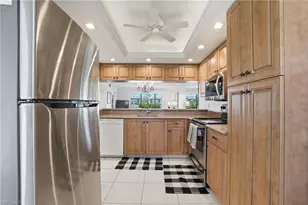 7300 Coventry Ct, Naples, FL 34104 - Photo 9