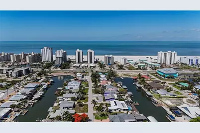 207 Ibis St, Fort Myers Beach, FL 33931 - Photo 9